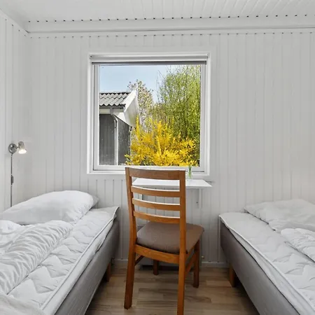 Gjertrud - 1km From The Sea By Interhome Ronne