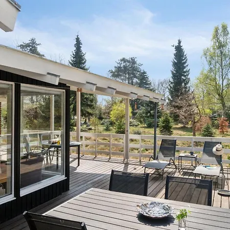 Gjertrud - 1km From The Sea By Interhome Ronne
